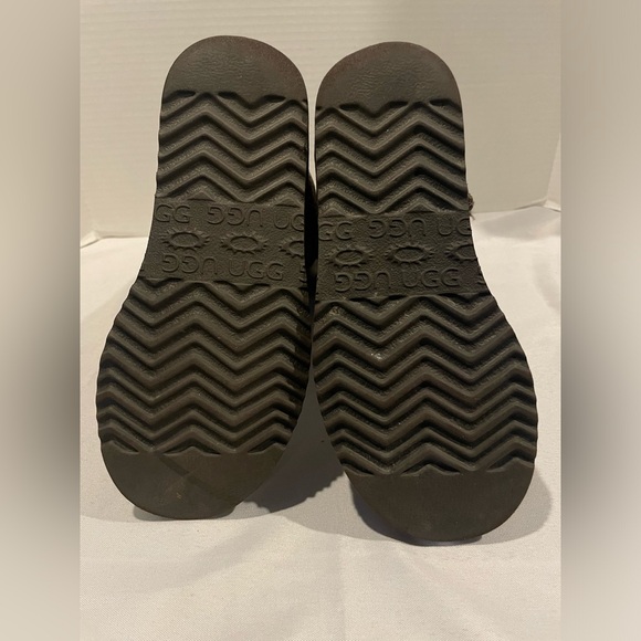 UGG Classic Tall Brown Snake Print Metallic Metal Tag Boot Women’s Size 5 - Picture 5 of 6